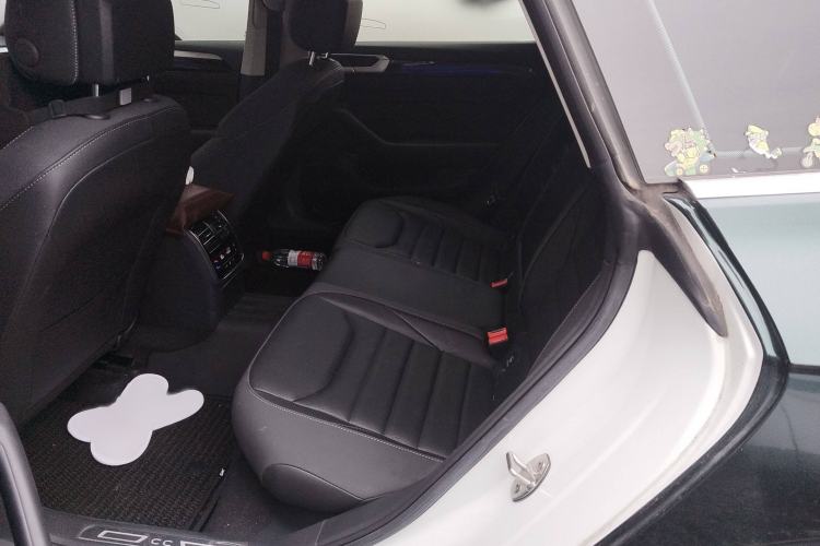 Used Volkswagen FAW-Volkswagen CC 2023 Hunting Vehicle 380TSI Hunter's Heart Edition Interior 4