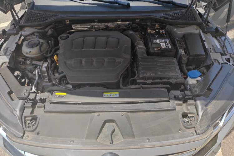 Used Volkswagen FAW-Volkswagen CC 2023 380TSI Striking Edition Engine Bay