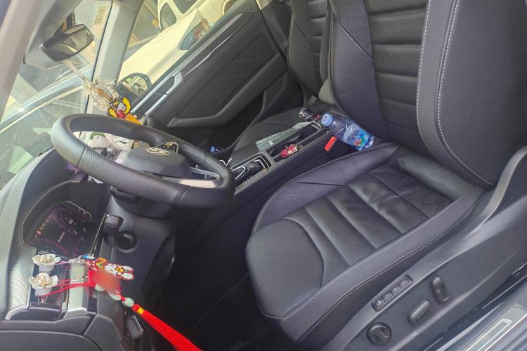Used Volkswagen FAW-Volkswagen CC 2023 380TSI Striking Edition Left Front Seat