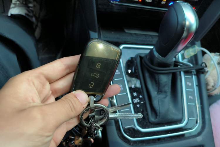 Used Volkswagen FAW-Volkswagen CC 2023 380TSI Striking Edition Vehicle Key