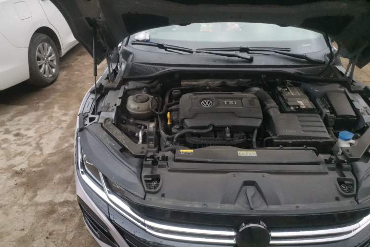 Used Volkswagen FAW-Volkswagen CC 2023 380TSI Striking Edition Engine Bay Right