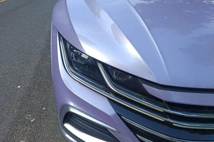 Used Volkswagen FAW-Volkswagen CC 2023 Hunting Vehicle 380TSI Hunter's Heart Edition Right Front Headlight