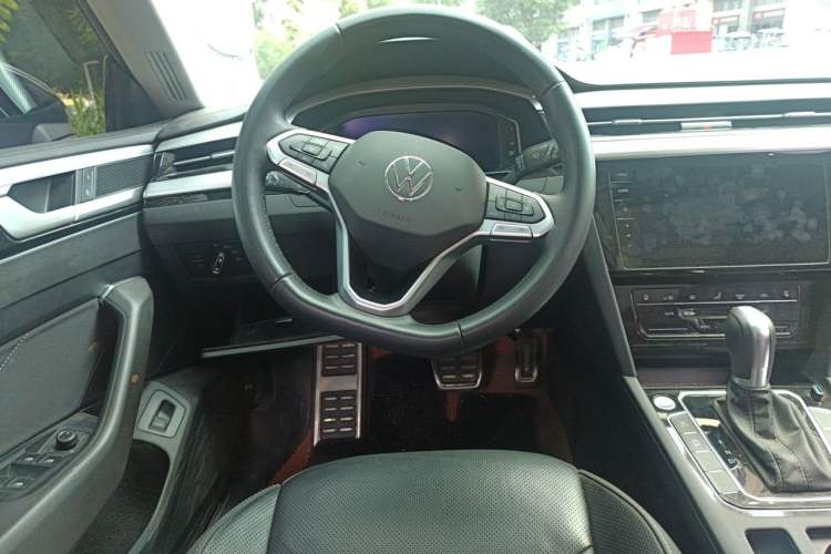 Used Volkswagen FAW-Volkswagen CC 2023 Hunting Vehicle 380TSI Hunter's Heart Edition Steering Wheel