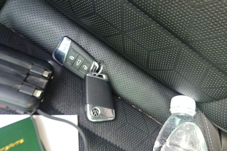 Used Volkswagen FAW-Volkswagen CC 2023 Hunting Vehicle 380TSI Hunter's Heart Edition Vehicle Key
