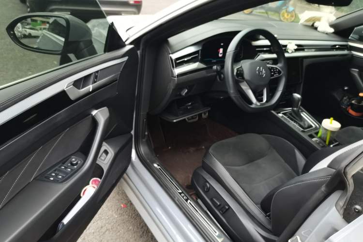 Used Volkswagen FAW-Volkswagen CC 2023 330TSI Ignite Edition Driver Seat
