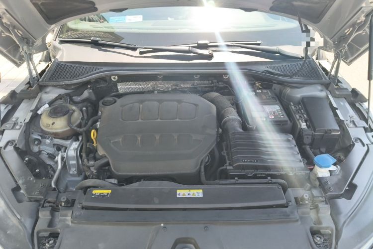 Used Volkswagen FAW-Volkswagen CC 2023 380TSI Striking Edition Engine Bay