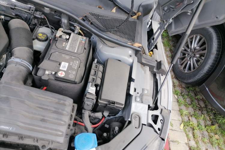 Used Volkswagen FAW-Volkswagen CC 2023 380TSI Striking Edition Engine Bay Left