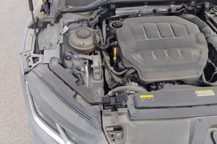 Used Volkswagen FAW-Volkswagen CC 2023 380TSI Striking Edition Engine Bay Right