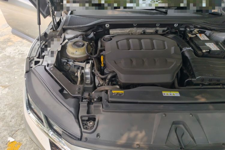 Used Volkswagen FAW-Volkswagen CC 2023 380TSI Striking Edition Engine Bay Right