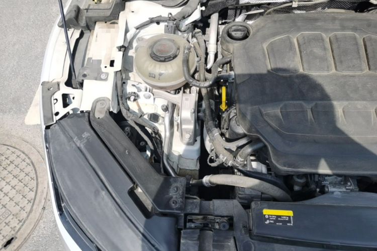 Used Volkswagen FAW-Volkswagen CC 2023 380TSI Striking Edition Engine Bay Right