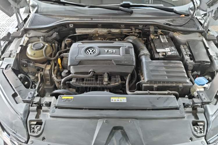 Used Volkswagen FAW-Volkswagen CC 2023 380TSI Striking Edition Engine Bay