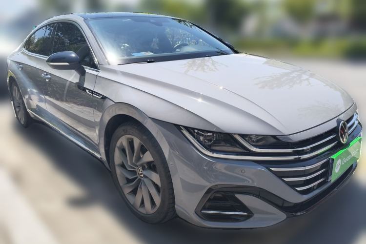 Used Volkswagen FAW-Volkswagen CC 2023 380TSI Striking Edition Front Right 45 Deg