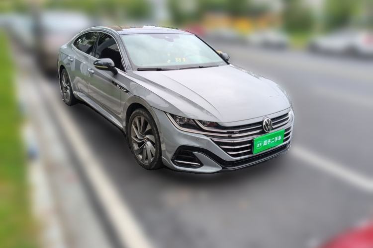 Used Volkswagen FAW-Volkswagen CC 2023 380TSI Striking Edition Front Right 45 Deg