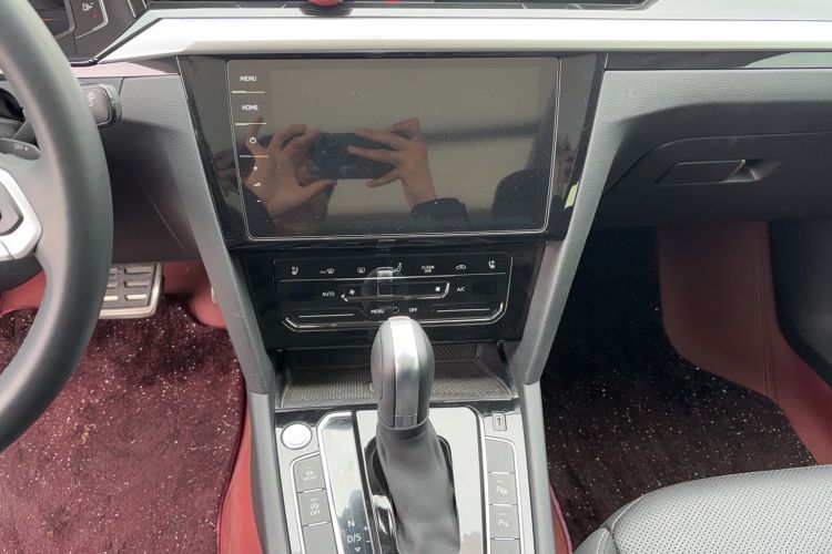 Used Volkswagen FAW-Volkswagen CC 2023 Hunting Vehicle 380TSI Hunter's Heart Edition Gear Lever