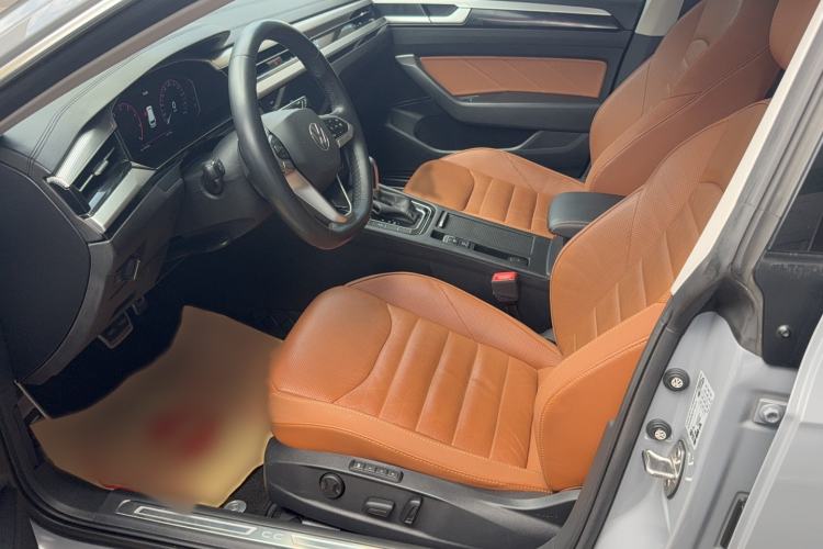 Used Volkswagen FAW-Volkswagen CC 2023 Hunting Vehicle 380TSI Hunter's Heart Edition Interior 1
