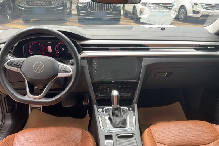 Used Volkswagen FAW-Volkswagen CC 2023 Hunting Vehicle 380TSI Hunter's Heart Edition Interior 3