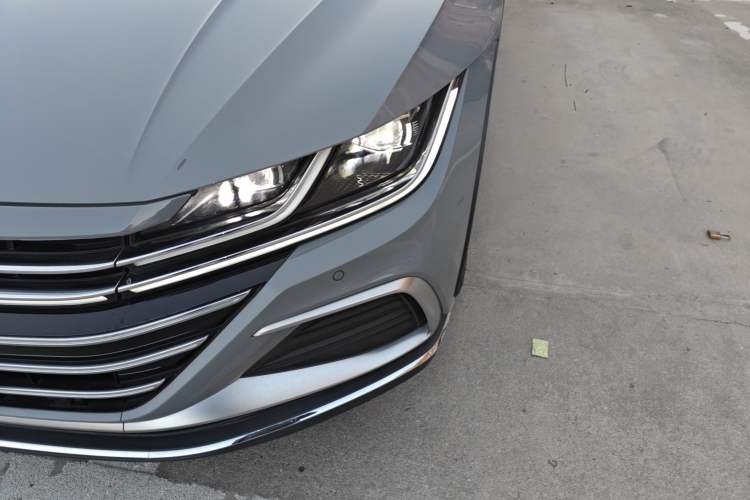 Used Volkswagen FAW-Volkswagen CC 2023 Hunting Vehicle 380TSI Hunter's Heart Edition Left Front Headlight