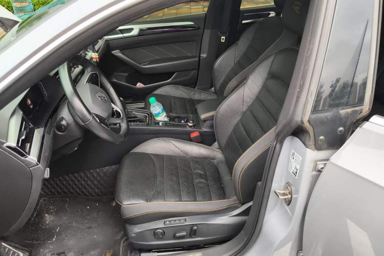 Used Volkswagen FAW-Volkswagen CC 2023 380TSI Striking Edition Left Front Seat