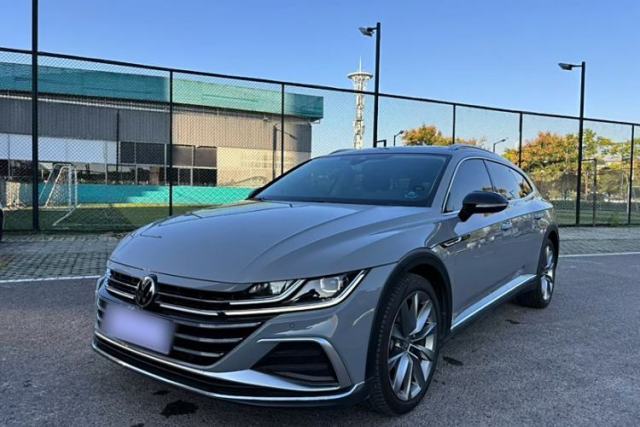 Used Volkswagen FAW-Volkswagen CC 2023 Hunting Vehicle 380TSI Hunter's Heart Edition