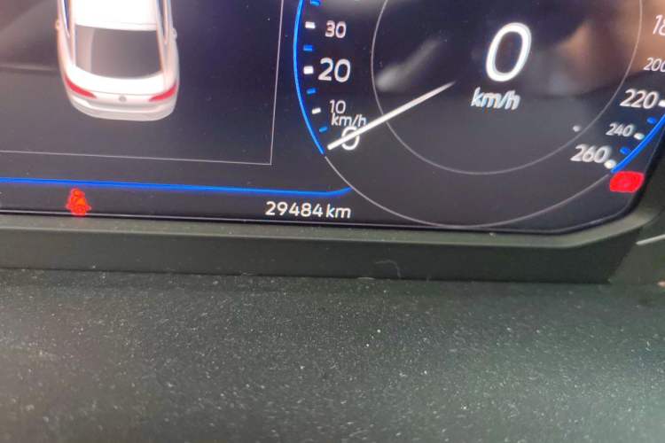 Used Volkswagen FAW-Volkswagen CC 2023 380TSI Striking Edition Odometer Close Up