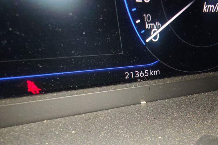 Used Volkswagen FAW-Volkswagen CC 2023 380TSI Striking Edition Odometer Close Up