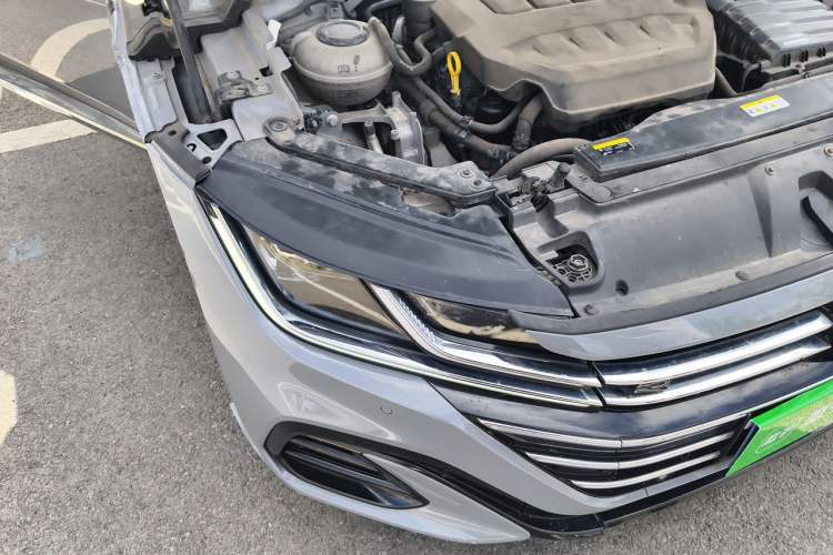 Used Volkswagen FAW-Volkswagen CC 2023 330TSI Ignite Edition Right Front Headlight