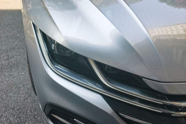 Used Volkswagen FAW-Volkswagen CC 2023 380TSI Striking Edition Right Front Headlight