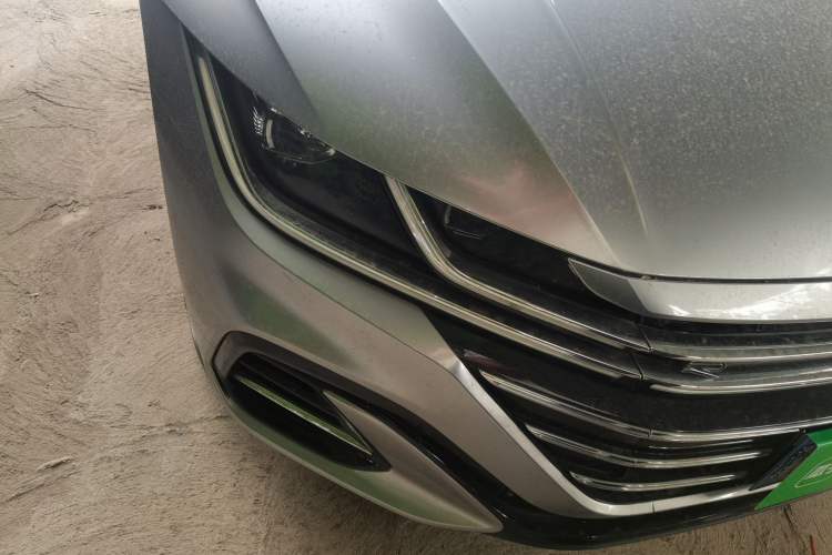 Used Volkswagen FAW-Volkswagen CC 2023 380TSI Striking Edition Right Front Headlight