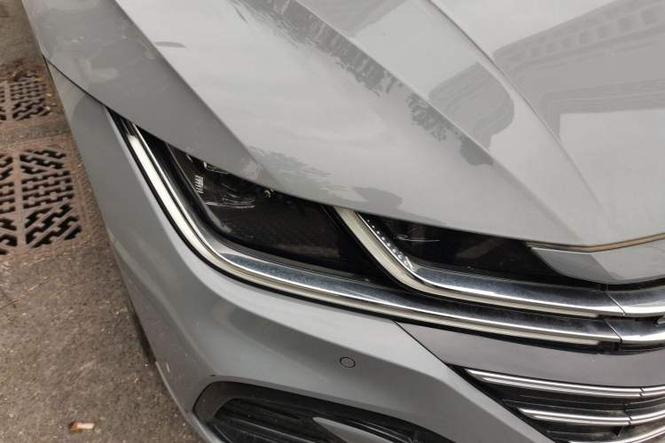 Used Volkswagen FAW-Volkswagen CC 2023 330TSI Ignite Edition Right Front Headlight
