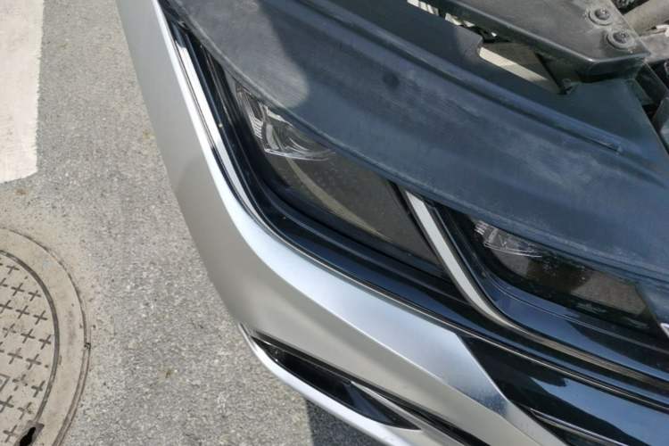 Used Volkswagen FAW-Volkswagen CC 2023 380TSI Striking Edition Right Front Headlight