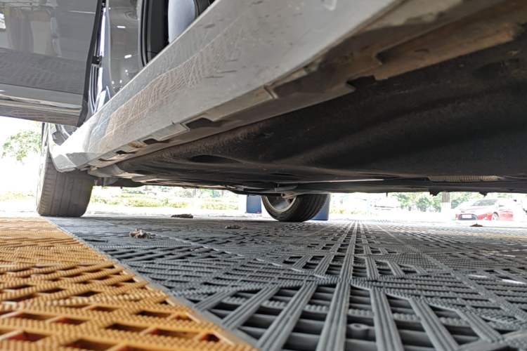 Used Volkswagen FAW-Volkswagen CC 2023 380TSI Striking Edition Right Side Sill