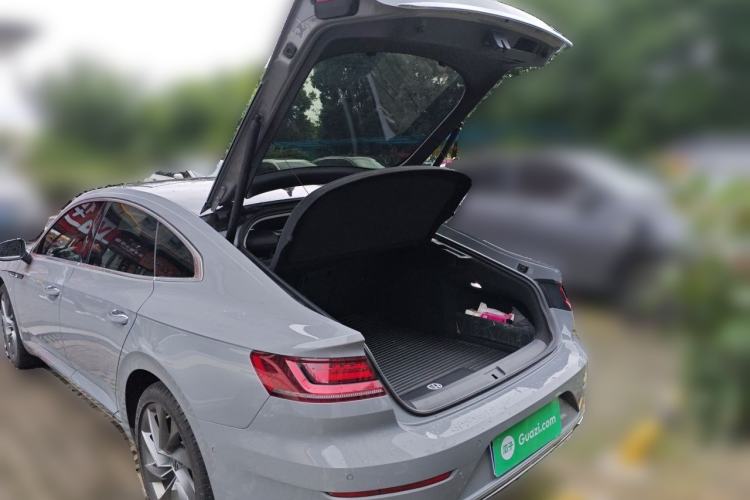 Used Volkswagen FAW-Volkswagen CC 2023 380TSI Striking Edition Trunk