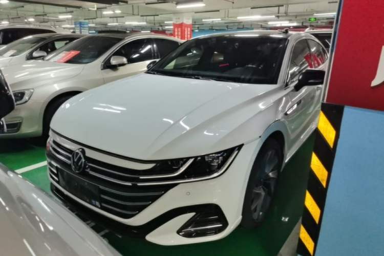 Used Volkswagen FAW-Volkswagen CC 2023 380TSI Striking Edition Guazi used car, China used car export, Used car for sale, Used cars, Cheapest cars for sale