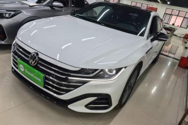Używany Volkswagen FAW-Volkswagen CC 2023 380TSI Striking Edition