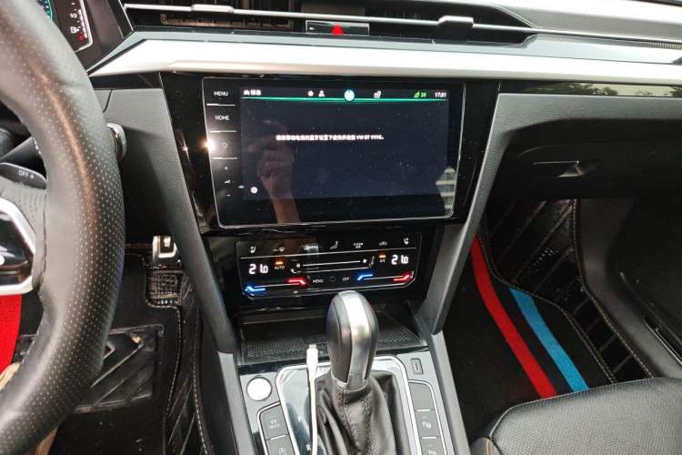Used Volkswagen FAW-Volkswagen CC 2023 380TSI Striking Edition Audio And AC Panel