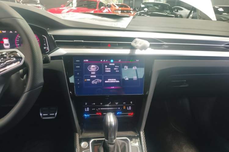 Used Volkswagen FAW-Volkswagen CC 2023 380TSI Striking Edition Audio And AC Panel