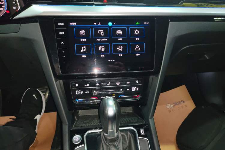 Used Volkswagen FAW-Volkswagen CC 2023 380TSI Striking Edition Audio And AC Panel