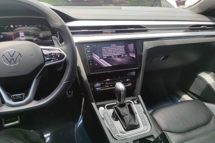 Used Volkswagen FAW-Volkswagen CC 2023 380TSI Striking Edition Audio And AC Panel