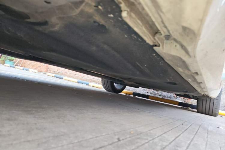 Used Volkswagen FAW-Volkswagen CC 2023 380TSI Striking Edition Chassis Front Left