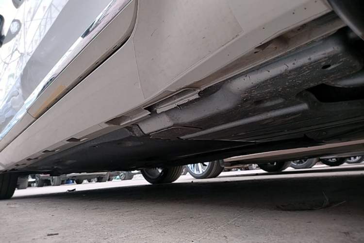 Used Volkswagen FAW-Volkswagen CC 2023 380TSI Striking Edition Chassis Rear Left