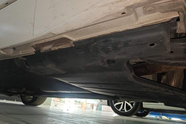 Used Volkswagen FAW-Volkswagen CC 2023 380TSI Striking Edition Chassis Rear Left