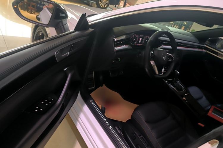 Used Volkswagen FAW-Volkswagen CC 2023 380TSI Striking Edition Driver Seat
