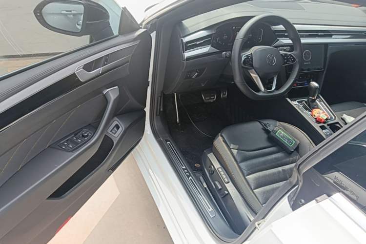 Used Volkswagen FAW-Volkswagen CC 2023 380TSI Striking Edition Driver Seat