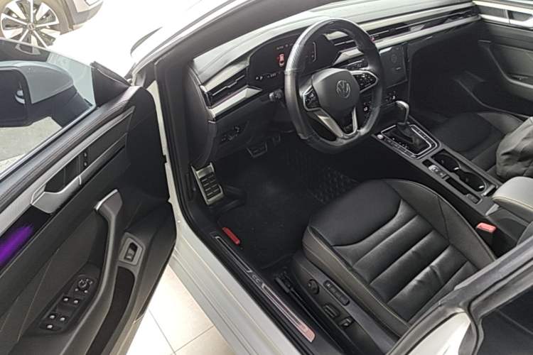 Used Volkswagen FAW-Volkswagen CC 2023 380TSI Striking Edition Driver Seat