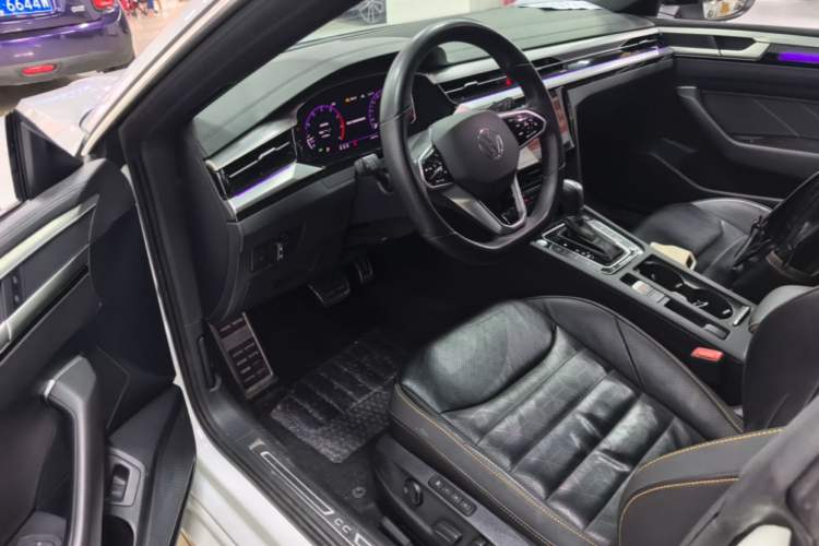 Used Volkswagen FAW-Volkswagen CC 2023 380TSI Striking Edition Driver Seat