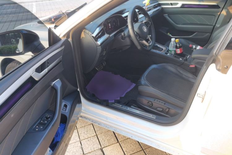 Used Volkswagen FAW-Volkswagen CC 2023 380TSI Striking Edition Driver Seat