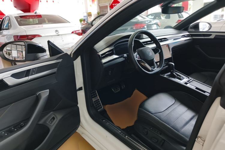 Used Volkswagen FAW-Volkswagen CC 2023 380TSI Striking Edition Driver Seat