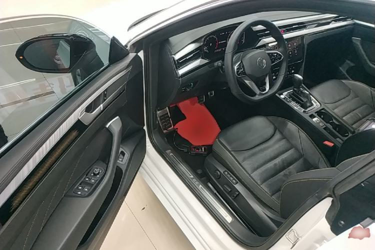 Used Volkswagen FAW-Volkswagen CC 2023 380TSI Striking Edition Driver Seat