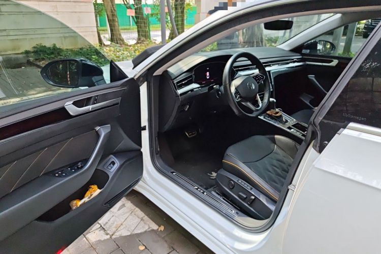 Used Volkswagen FAW-Volkswagen CC 2023 380TSI Glorious Edition Driver Seat