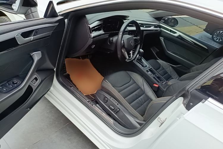 Used Volkswagen FAW-Volkswagen CC 2023 380TSI Striking Edition Driver Seat